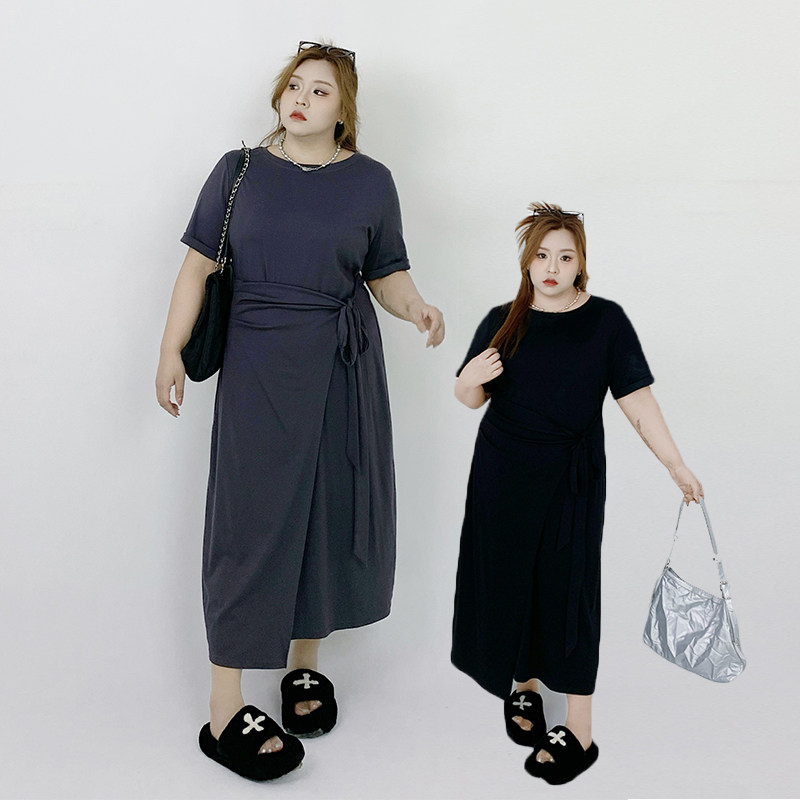 Milu家大码女装夏季设计感遮肚绑带收腰开叉连衣裙胖mm显瘦小黑裙