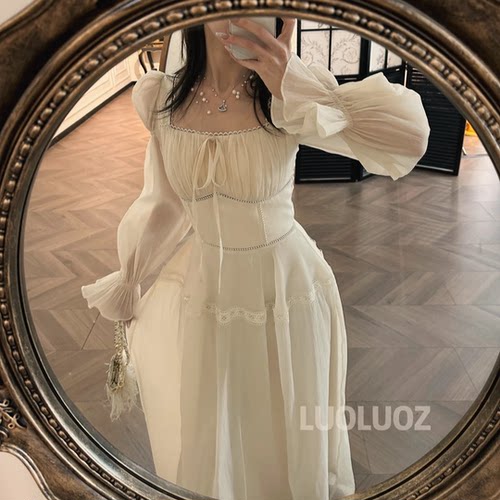 暖雾柔光网纱收腰长款连衣裙