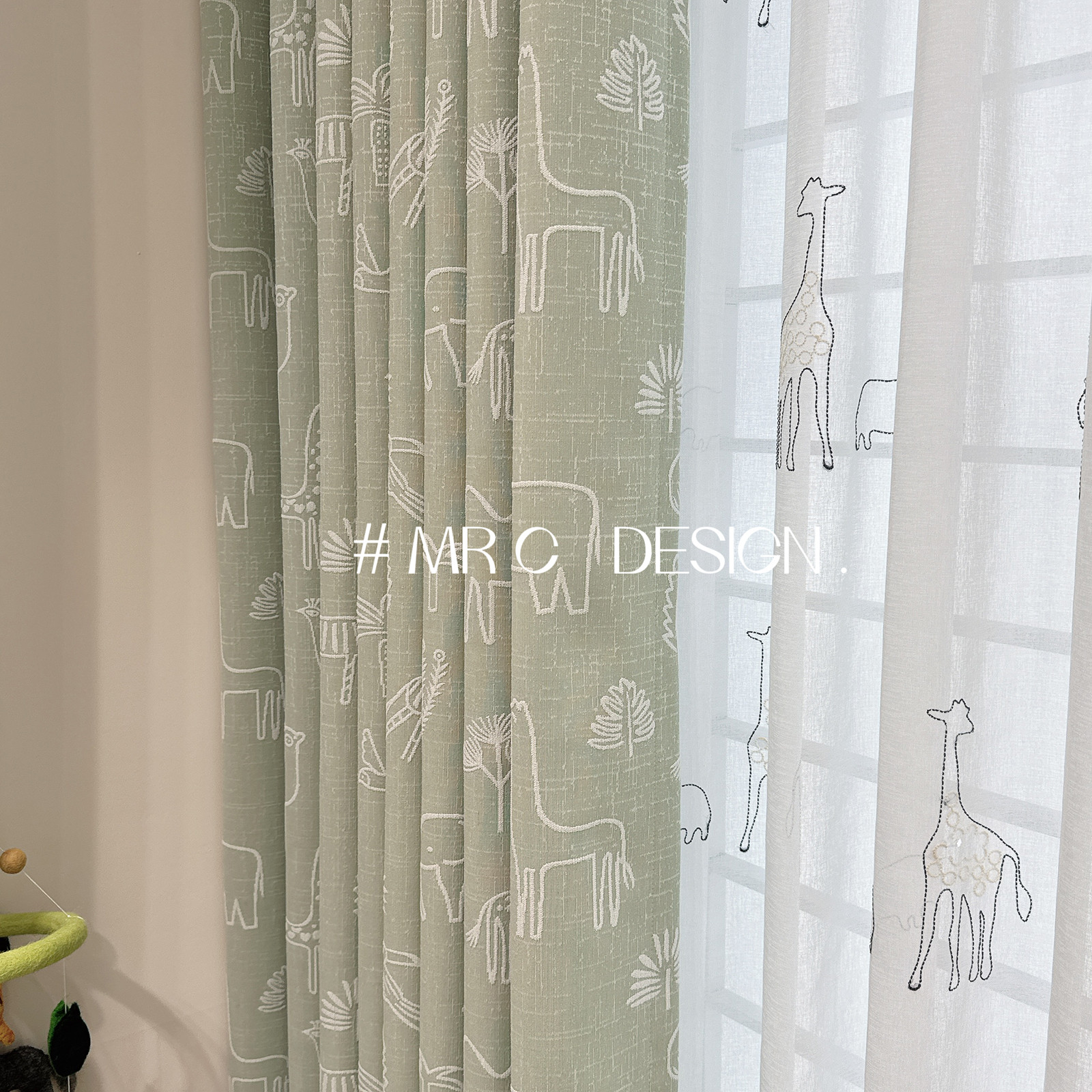 可爱小鹿儿童房卡通遮光窗帘飘窗卧室男孩女孩房奶油ins简约现代