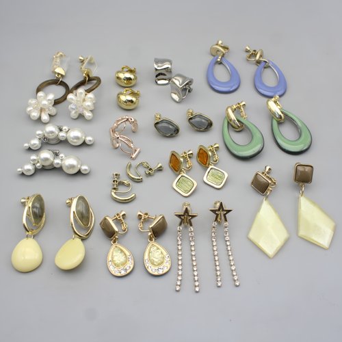 日韩夸张铜材质珍珠款树脂耳夹