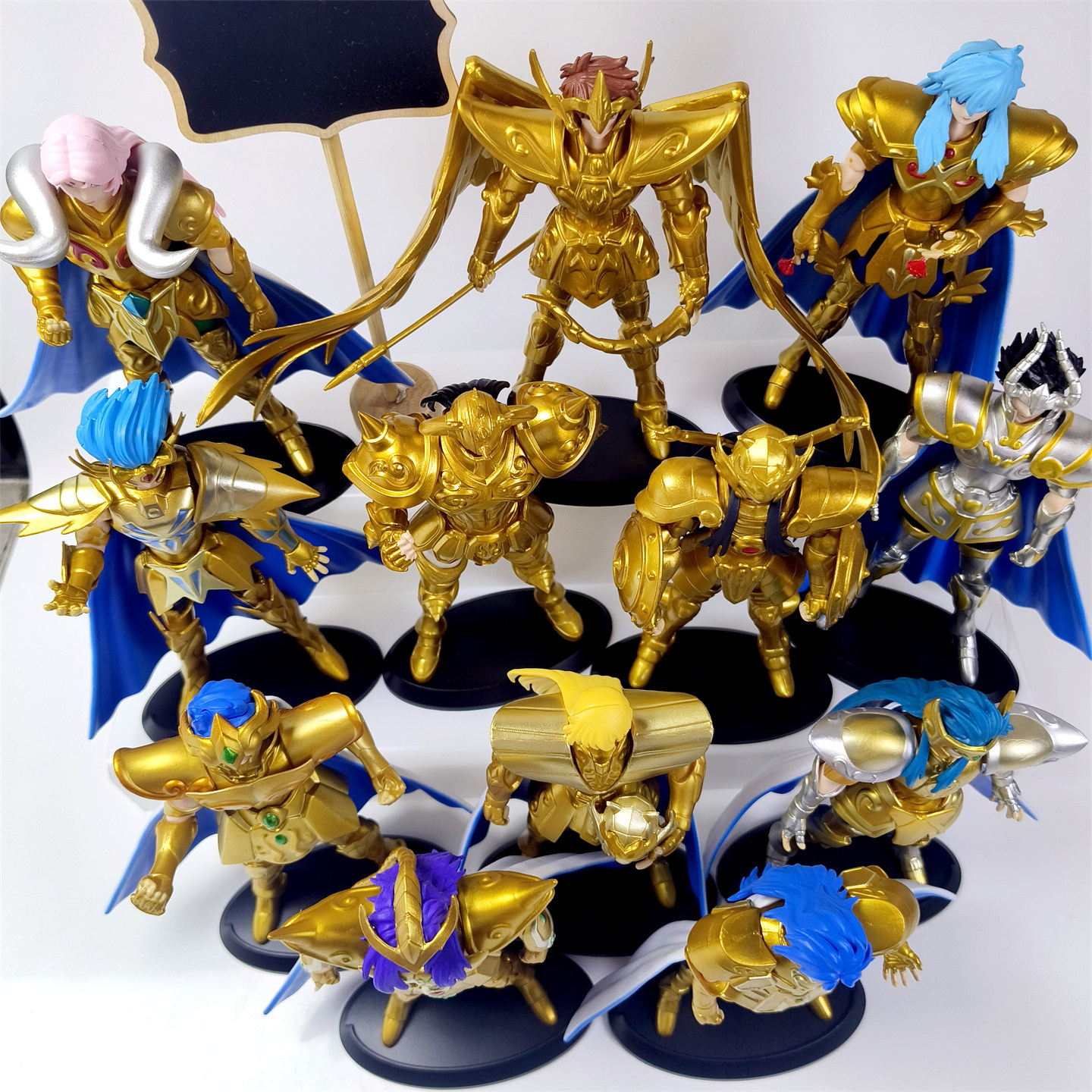 现货12星座黄金射手座星矢白羊座圣斗士手办人偶蛋糕装饰生日礼物