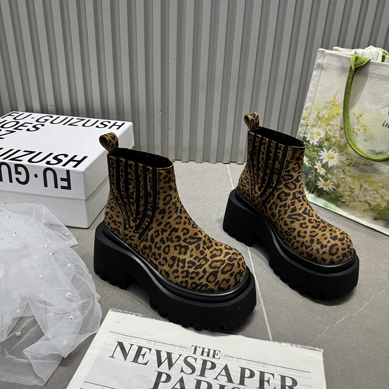 新款豹纹厚底马丁靴女25冬季
