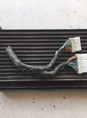 北京吉普大切诺基wjCD功放机控制器