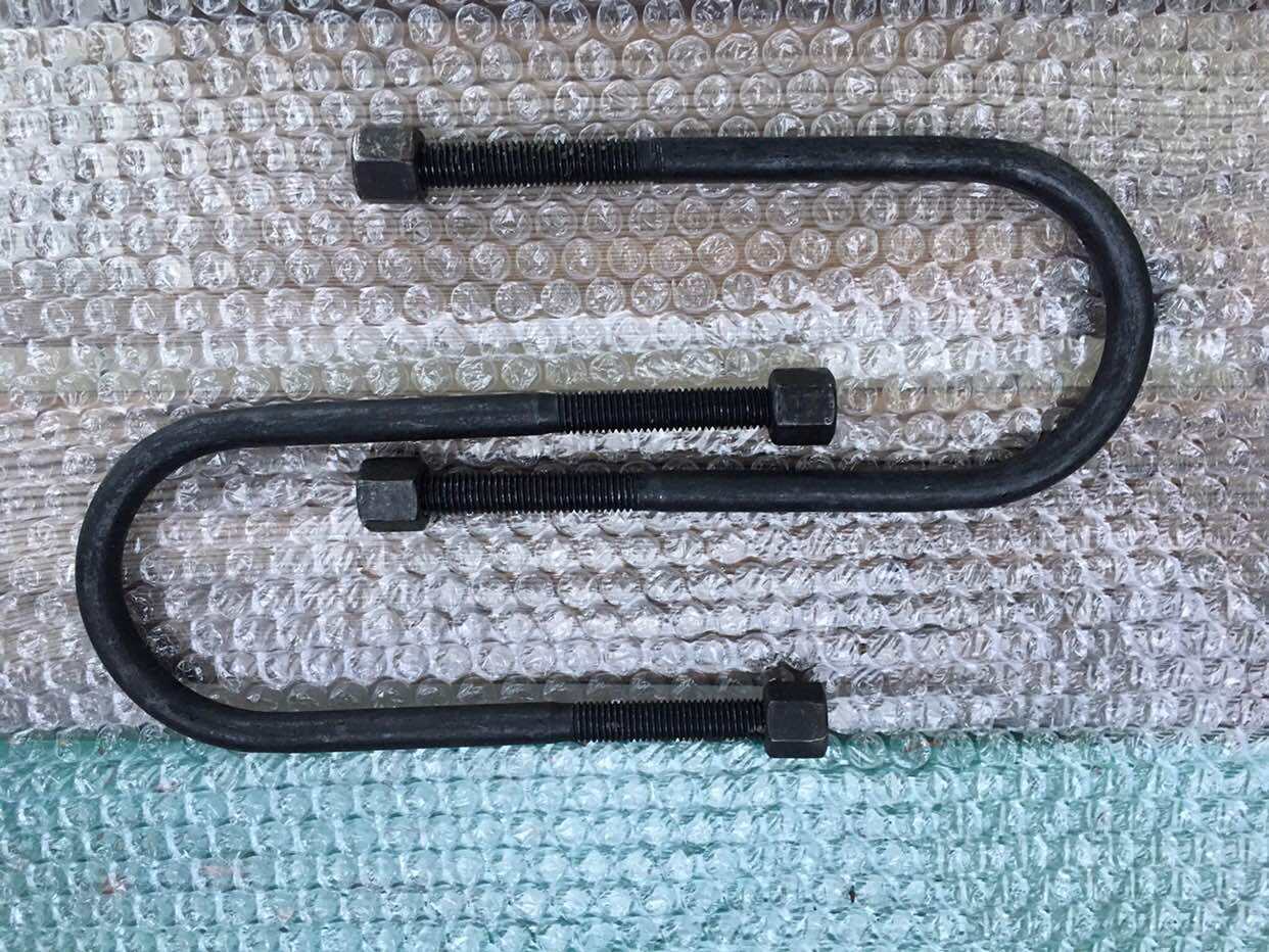 吉普配件切诺基213/2500后钢板卡子钢板螺丝加长三寸适用一对价格