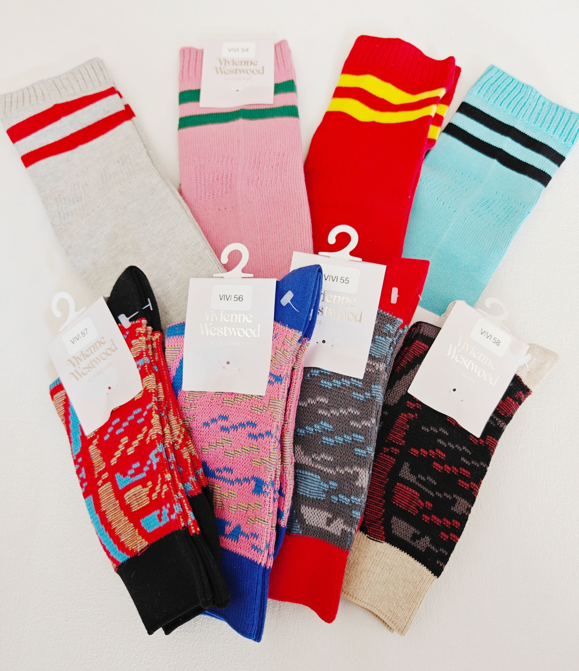 现货vivienne westwood 日本制西太后土星女款高筒纯棉薄款袜子