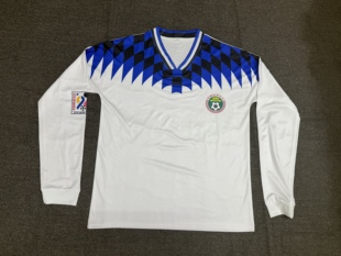 96国足队服白色经典款复刻版