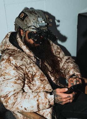 【软趴趴精制】QILOxSC.IRREGULARS联名3M新雪丽保暖战术连帽棉服