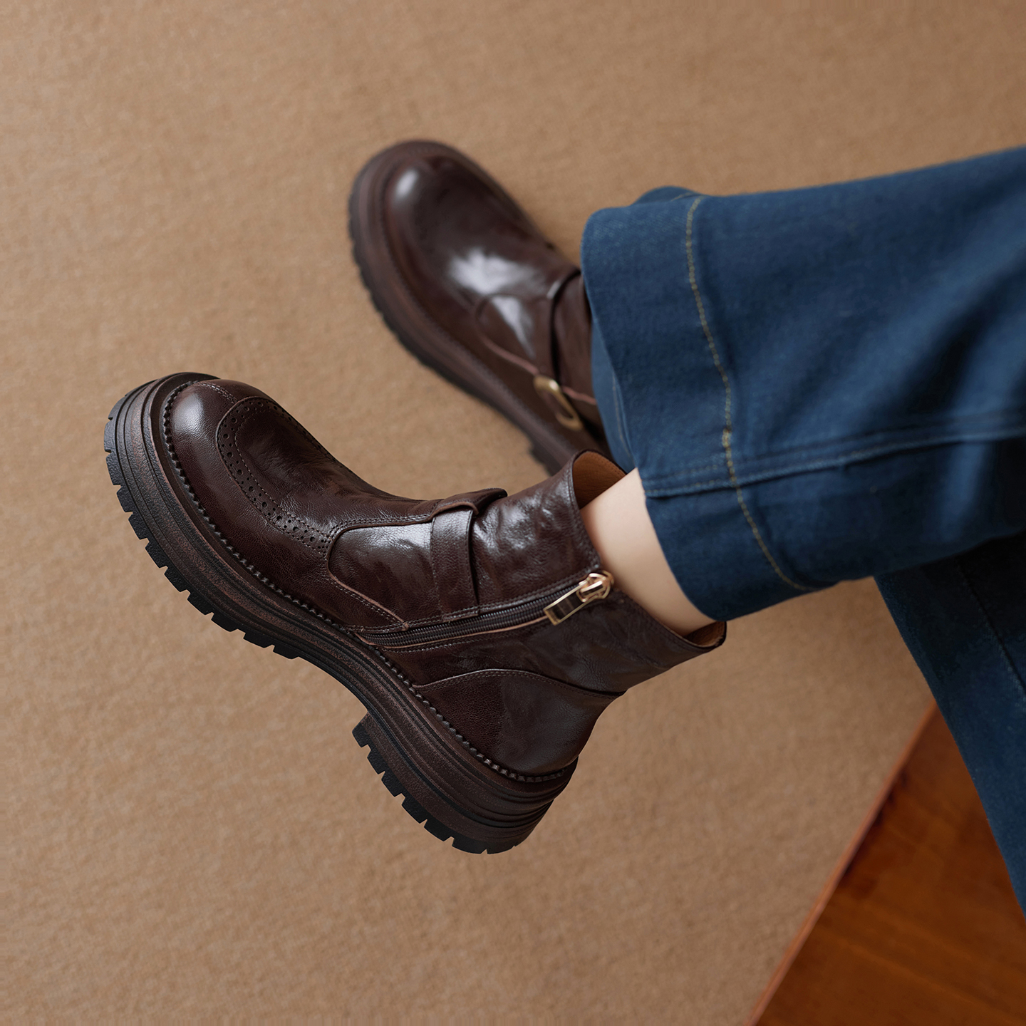 羊皮圆头厚底英伦风马丁靴女秋冬新款真皮机车靴美拉德侧拉链短靴