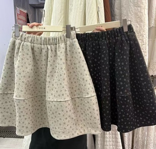 短裙韩国东大门女装2025新款碎花毛呢半身裙女气质甜美a字裙伞裙