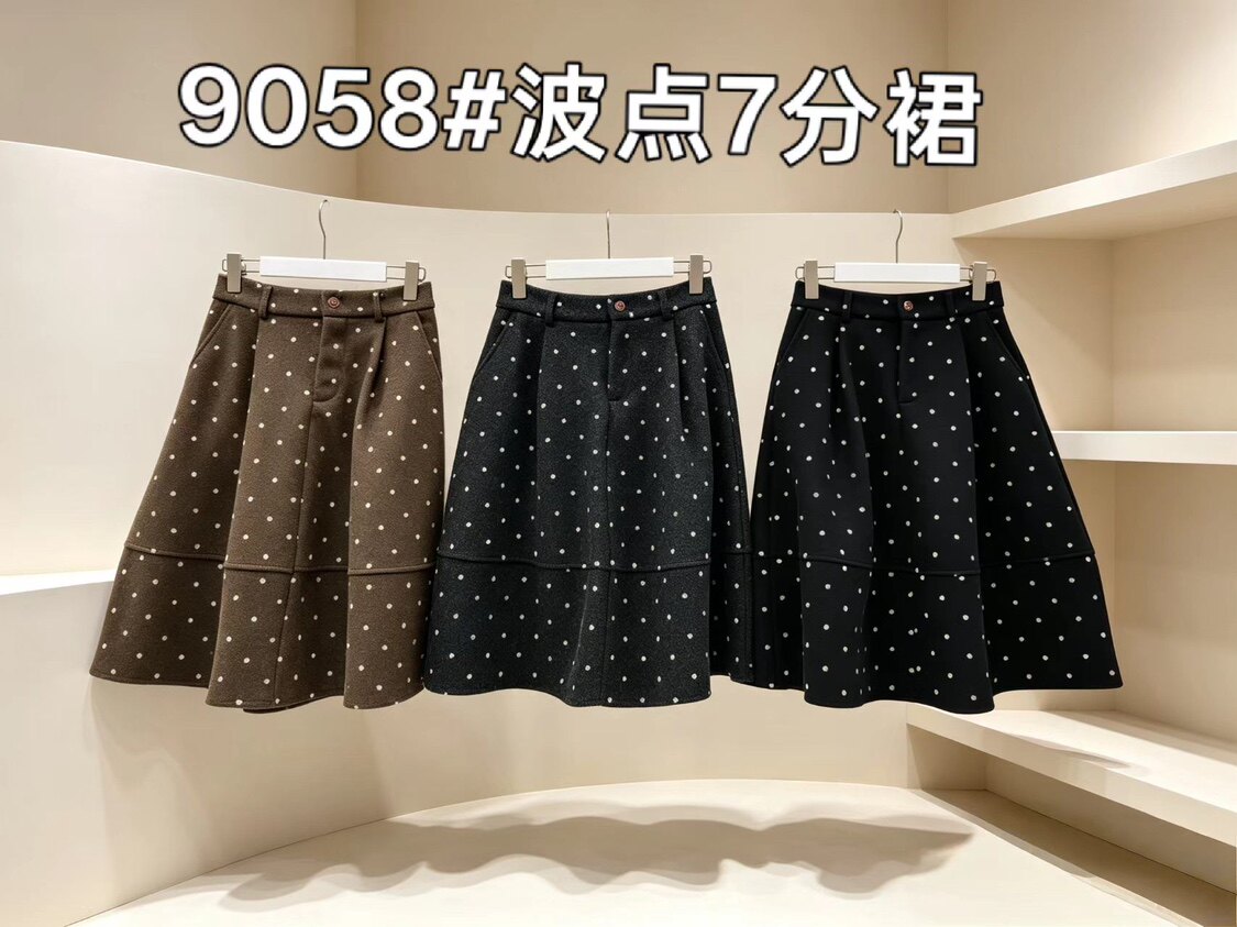 复古文艺口袋毛呢波点花苞半身裙女2026秋冬中裙高腰宽松A字伞裙