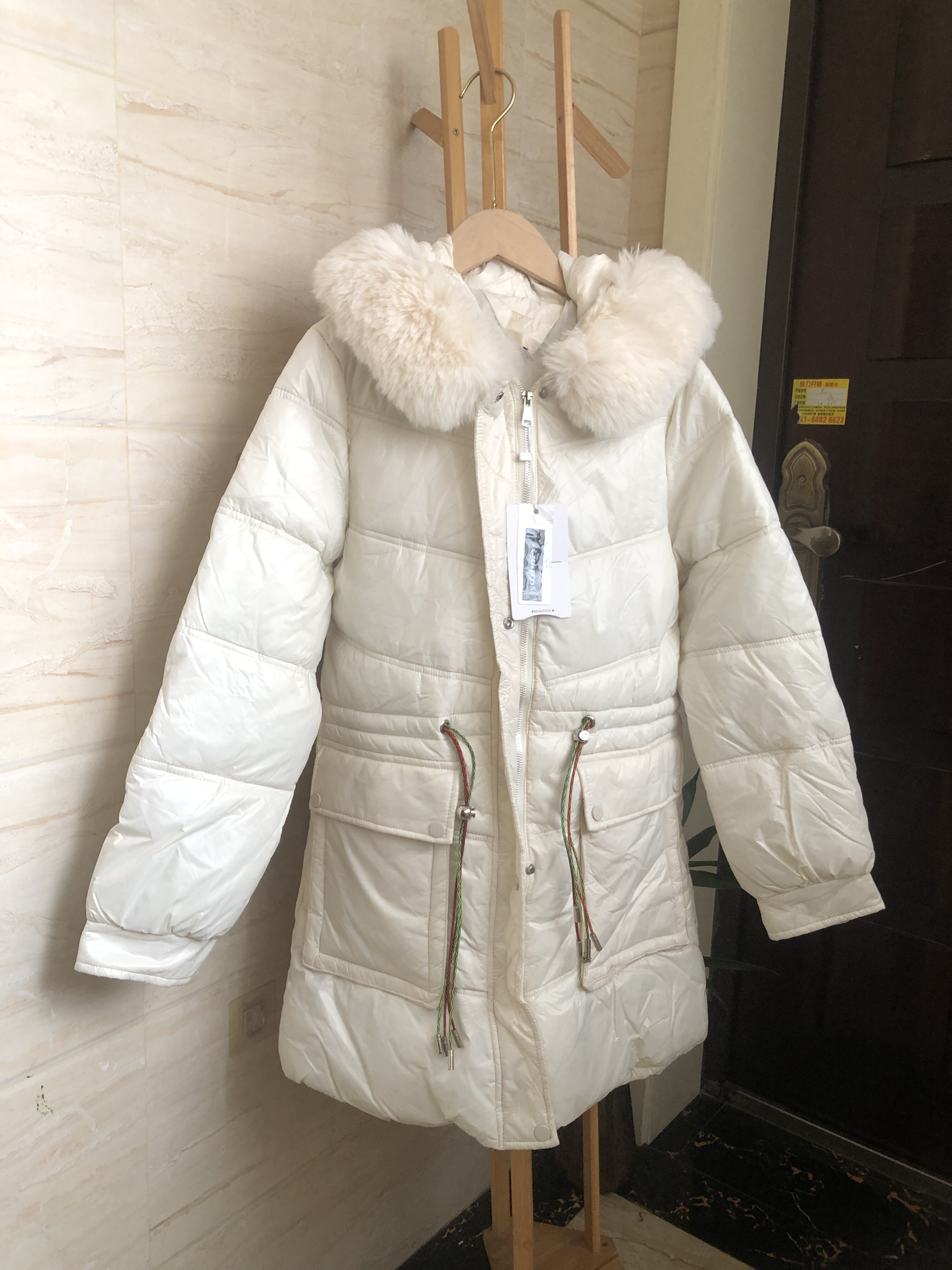 NO退NO换的规则实体店清仓外套毛衣一年一度年底现货特卖拼手速7