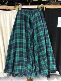 氛围感红格子半身裙女秋季复古宽松长裙口袋磨毛格纹A字大摆伞裙