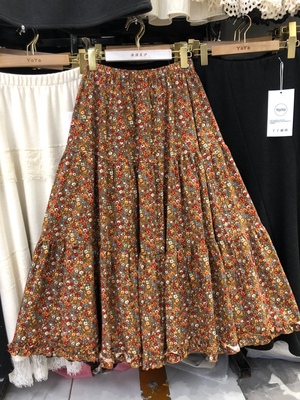 荷叶花边磨毛碎花半身裙大摆伞裙