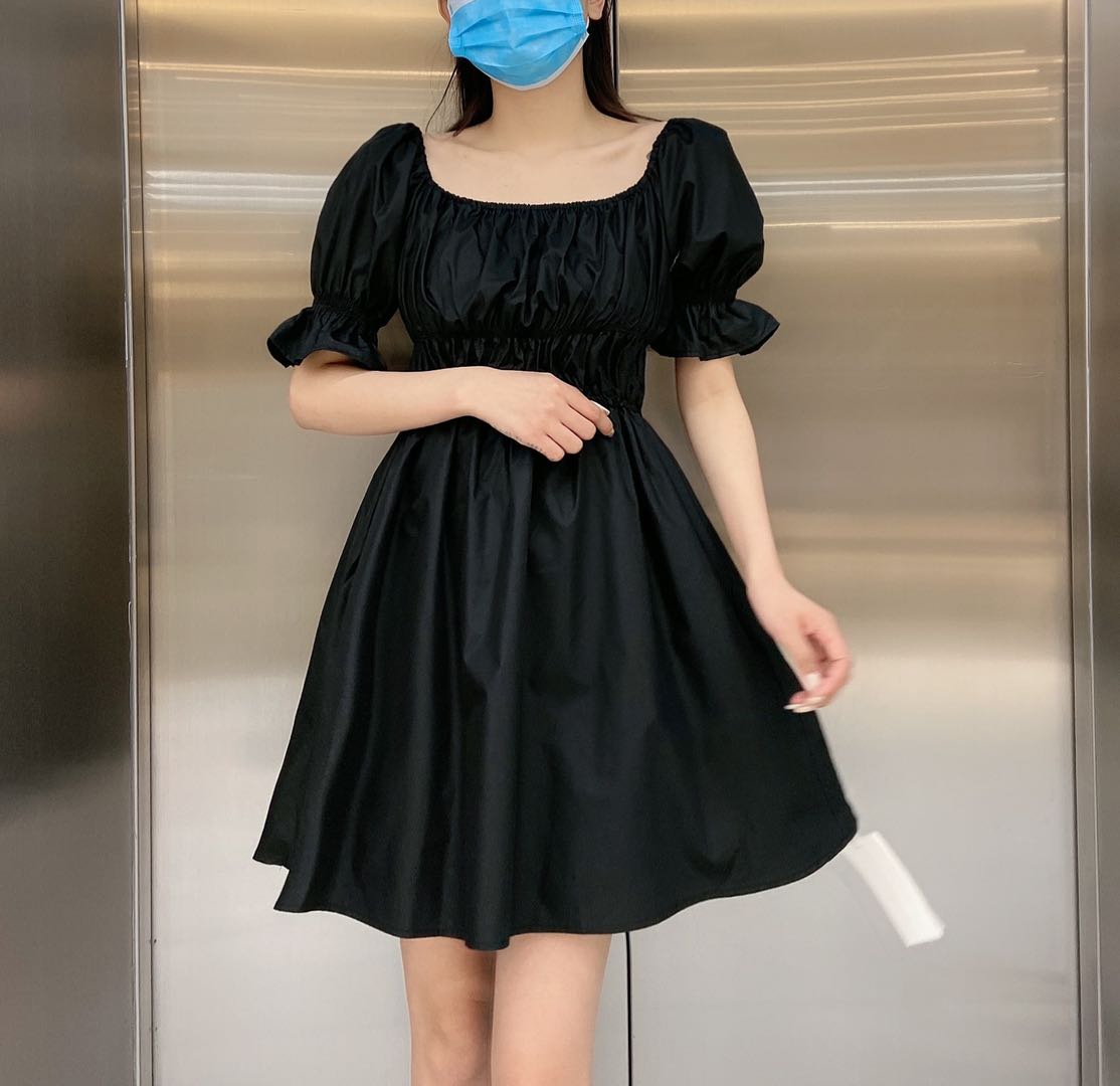 广州UUS连衣裙 GE M空间2020春款纯棉套头圆领纯色短袖中裙