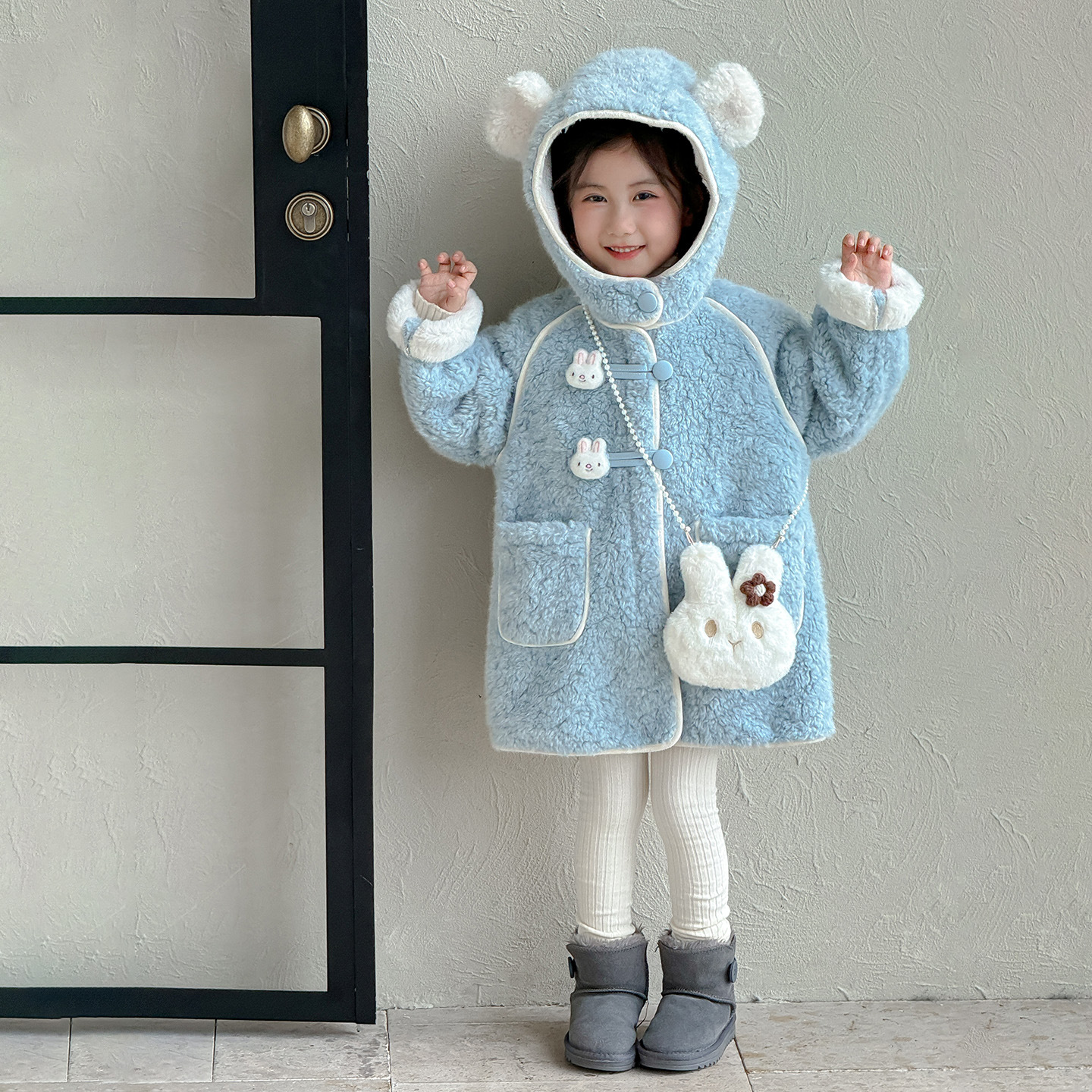 女童可爱羊羔绒大衣冬装毛衣2025新款洋气宝宝冬季加厚中长款外套