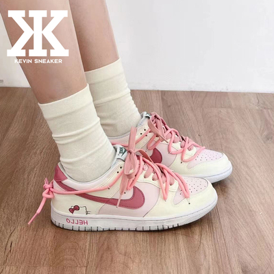 Nike耐克蒂喵喵系带女低帮板鞋