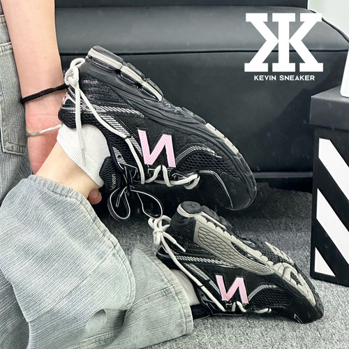 NewBalance男女同款低帮跑步鞋
