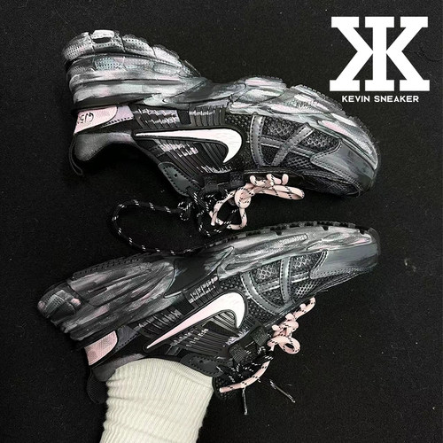 Nike耐克男女同款低帮跑步鞋