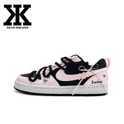 Nike耐克甜酷风女款板鞋低帮