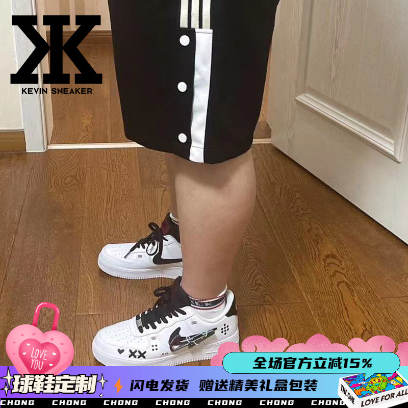 Nike耐克图案系带男低帮板鞋
