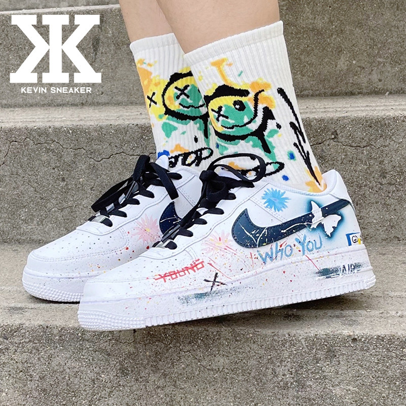 球鞋定制Nike耐克Air Force1喷漆态度涂鸦童趣蝴蝶街头低帮板鞋