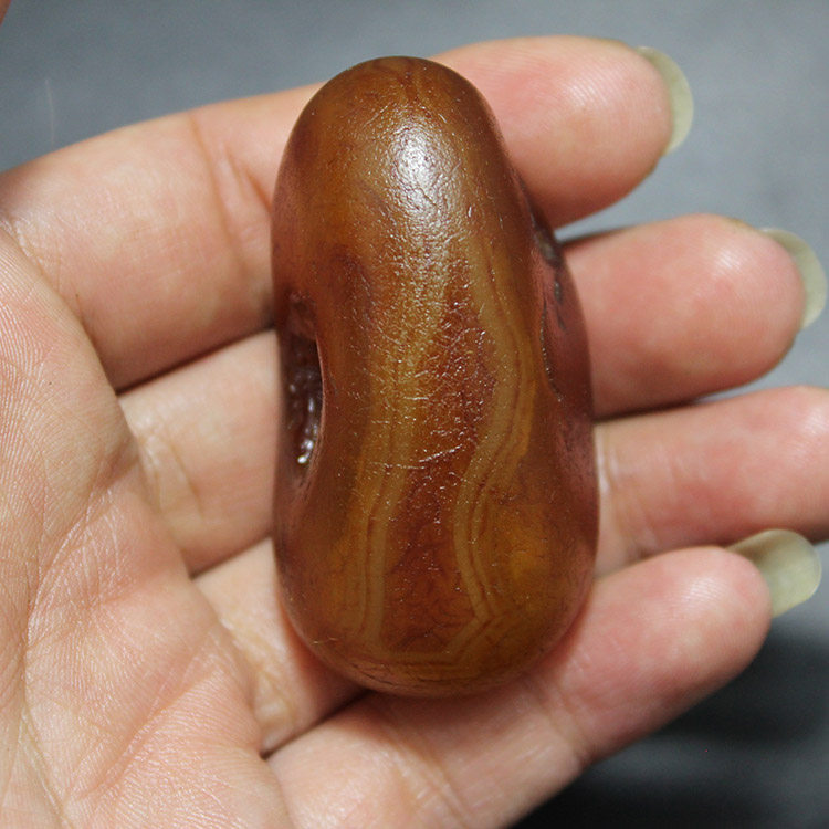 马达加斯加玛瑙花纹籽料天然马料水冲滑皮原石石头手把件收藏1575