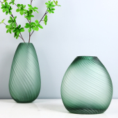 现代轻奢绿色流纹琉璃花瓶客厅餐桌样板间酒店民宿工艺品玻璃摆设