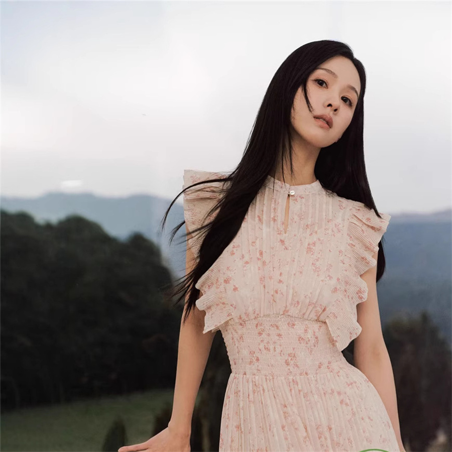 S家树莓同款复古立领显瘦连衣裙