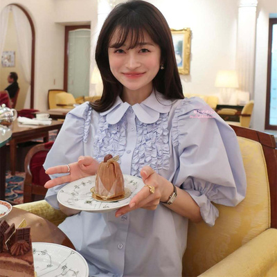 打揽花边纽扣娃娃领短袖衬衫