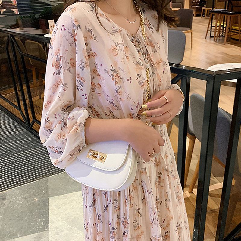 网友分享在meiguo.com上的图片