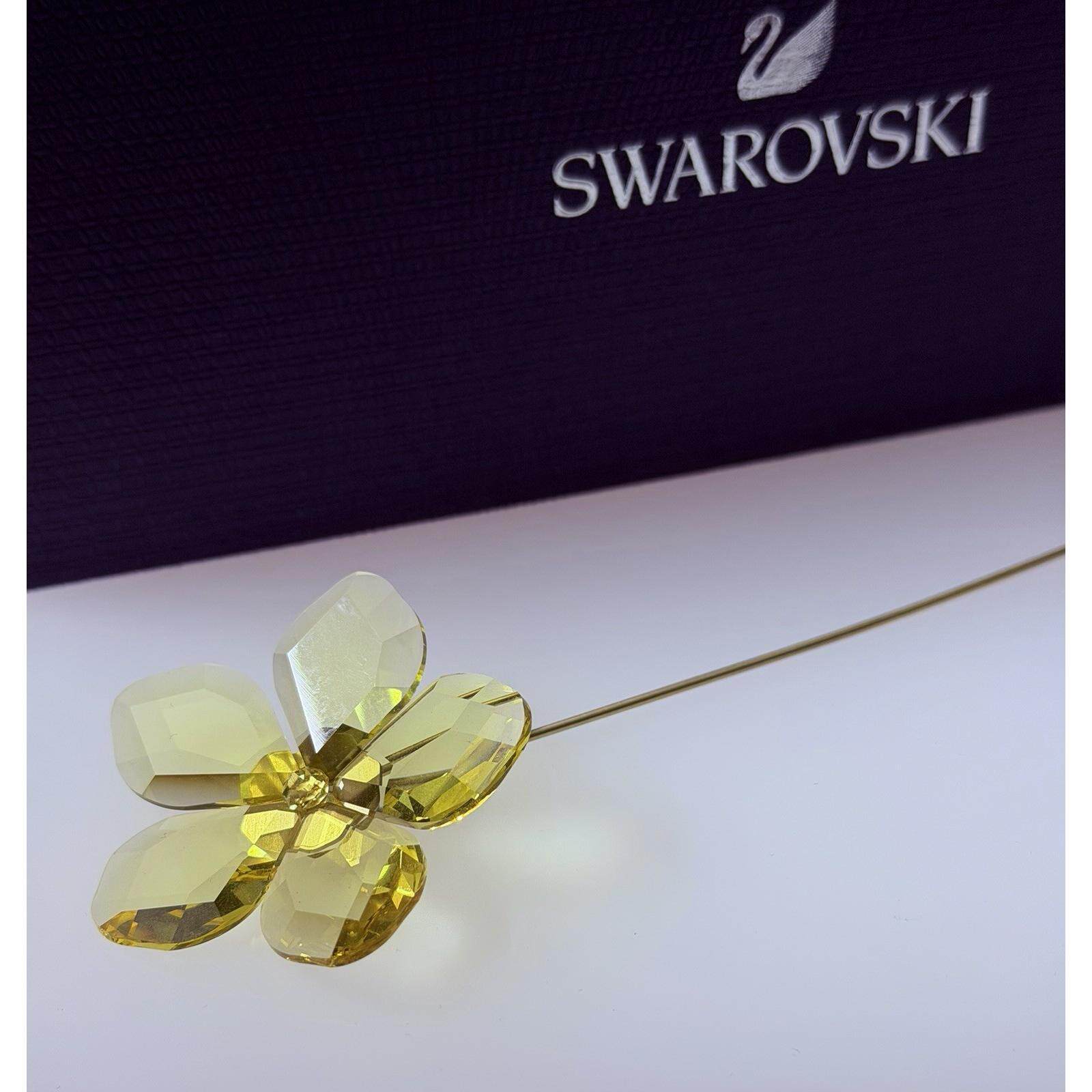 SWAROVSKI施华洛世奇花园故事Hellebore花水晶雕像5557802
