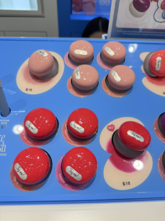 送钥匙扣 fwee唇颊两用腮红唇膏without/my/baby ND03/04fwee