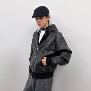 黑色皮夹克上衣美式 roaringwild 咆哮野兽 arch 连帽皮衣外套男