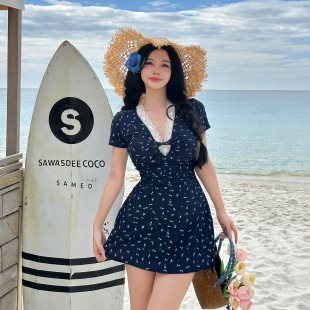 温泉泳装 泳衣女2026新款 高级感平角裤 遮肉分体裙式 保守女孩大码