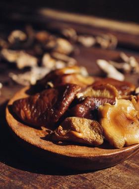 南拾壹|2025首波高原山林 野生香菇干 头波香蕈 天赐山养煲汤炖蛋