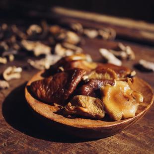 南拾壹|2025首波高原山林 野生香菇干 头波香蕈 天赐山养煲汤炖蛋