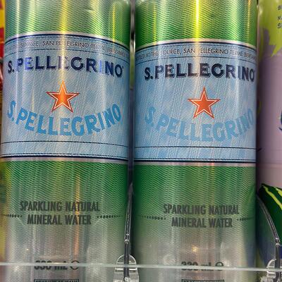 意大利进口充气果汁饮料