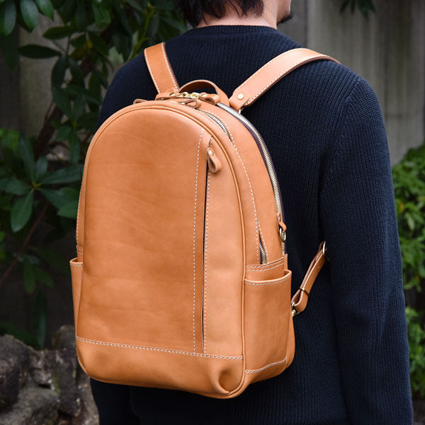 东京胖黄瓜日本代购 HERZ 手工制 牛皮双肩包 (R-21)