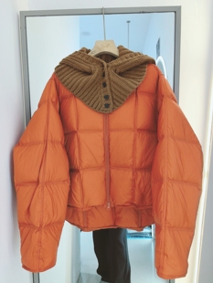 乖一点2025新款羽绒服女短款小个子加厚保暖白鸭绒面包服冬季外套