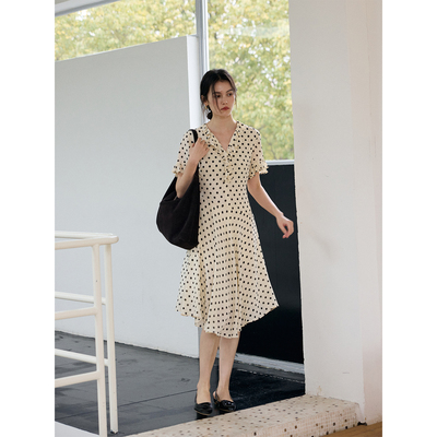 HeyDress法式荷叶收腰波点连衣裙