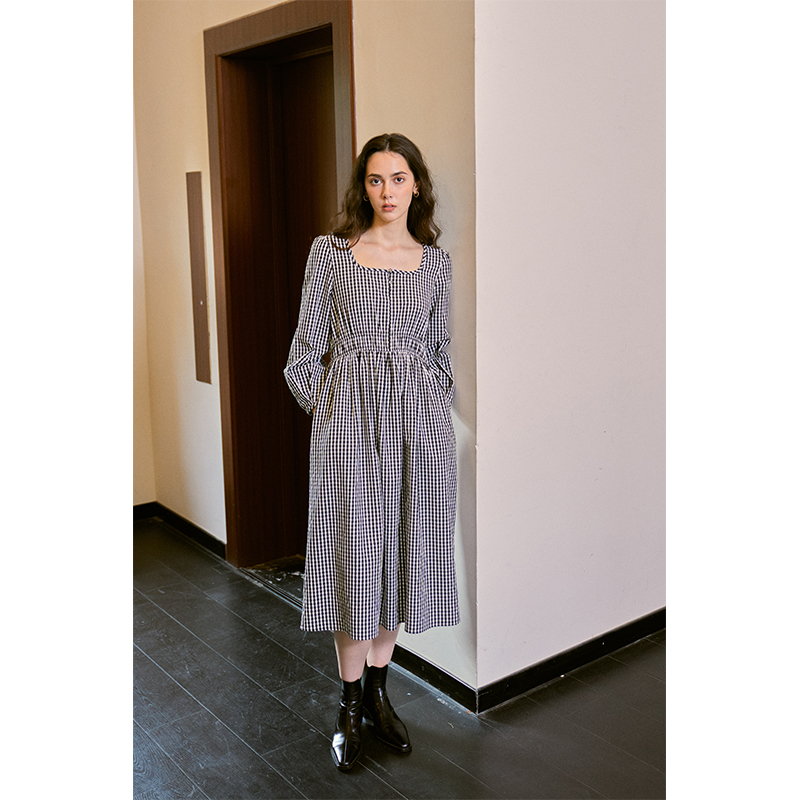 HeyDress黑白格松紧腰连衣裙