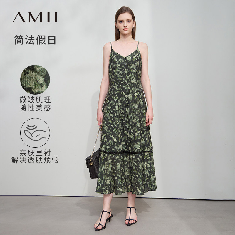 Amii2026夏新款度假风修身长款无弹印花雪纺V领吊带连衣裙