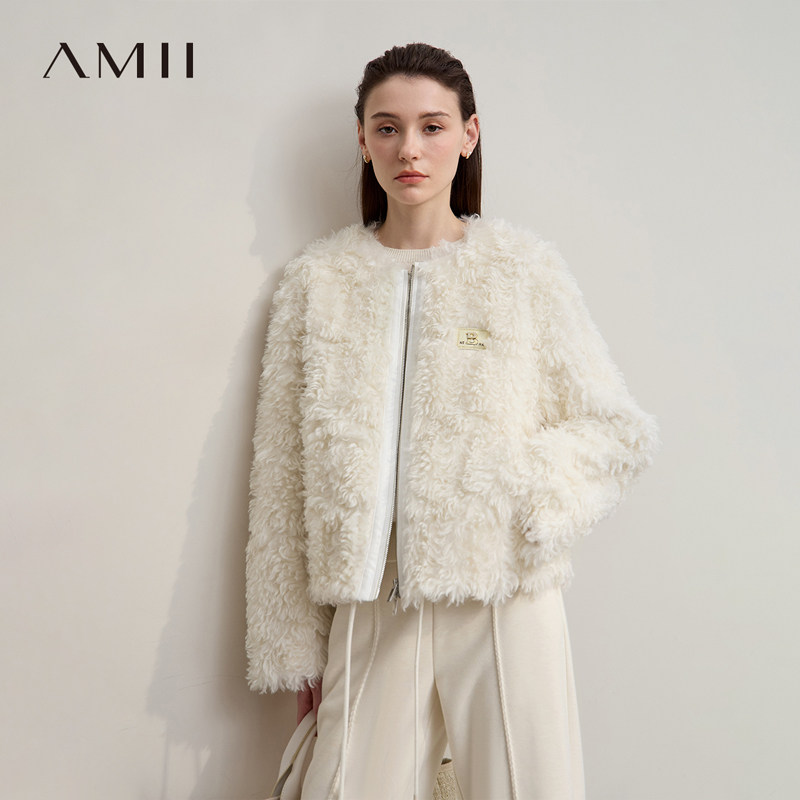 Amii2026冬新款极简圆领宽松短款拉链环保羊羔毛皮草皮毛一体外套