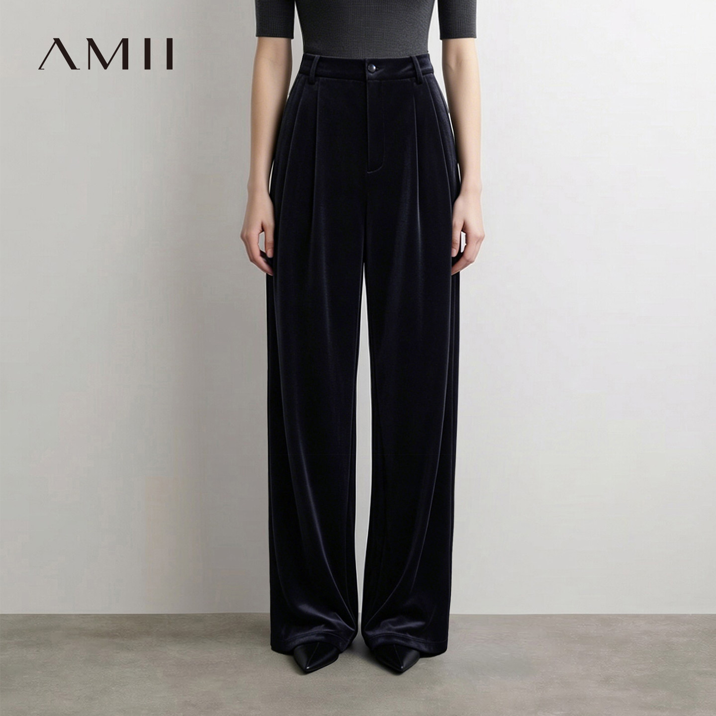 Amii2026秋新款通勤风高克重丝绒阔腿裤休闲长裤女宽松垂感裤子