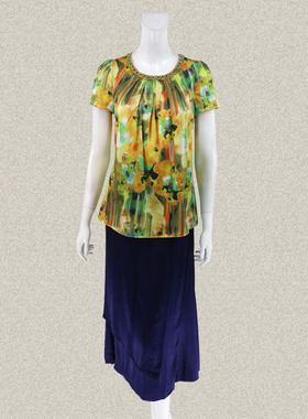 爱珂菲 正品 精致钉钻印花女夏桑蚕丝弹力短袖上衣EF22018/22034