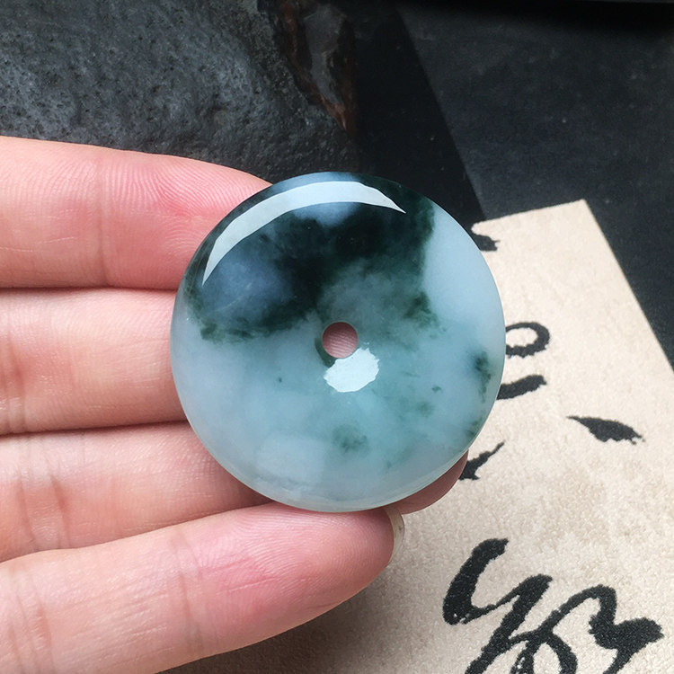 飘花平安扣隆慈缘A货翡翠挂件