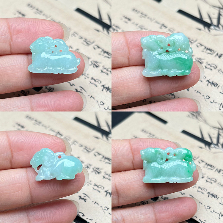 缅甸A货冰糯生肖羊翡翠吊坠