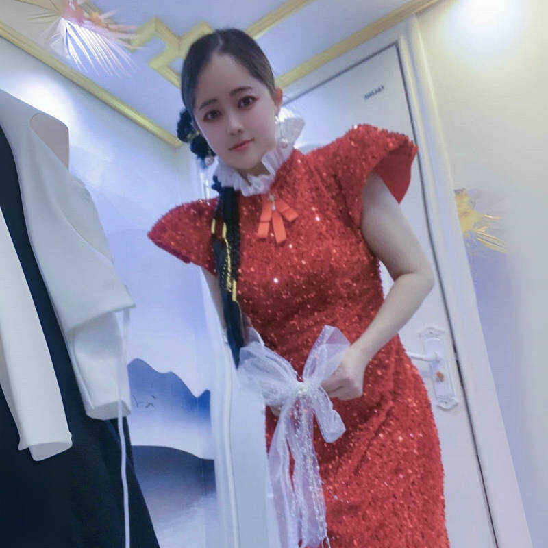 修身结婚宴会演出服时尚2024新款