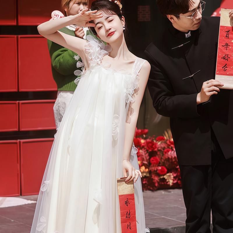 新款新娘吊带女婚纱晨袍仙女小众连衣裙轻奢旅拍气质高定礼服