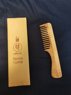 印度原装Isha印楝木梳子家用抗菌防螨头部经络按摩梳宽齿天然木梳